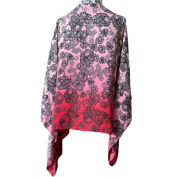 Vince Camuto Floral Print Ombre Poncho size Small - Picture 4 of 6